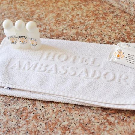 Hotel Ambassador Quito Eksteriør billede