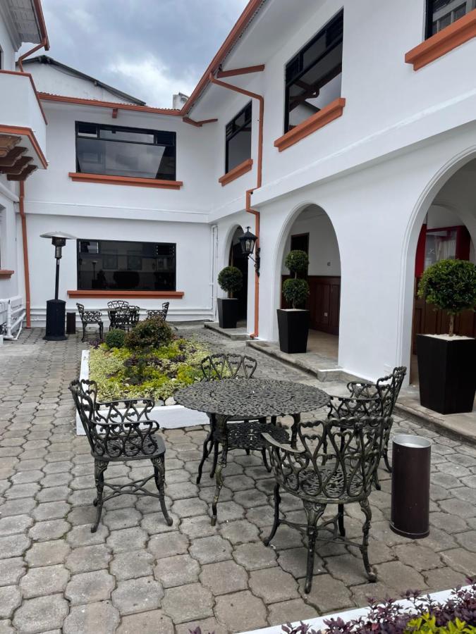 Hotel Ambassador Quito Eksteriør billede