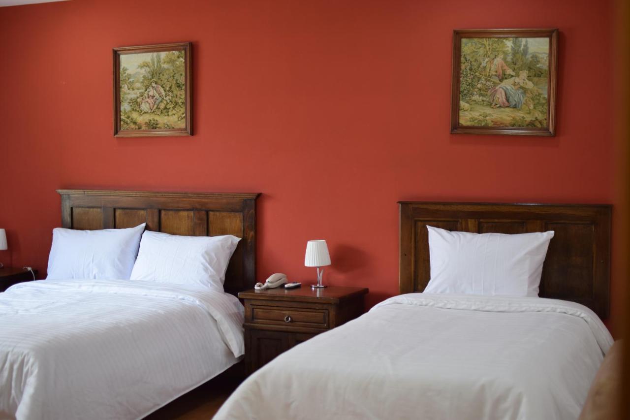 Hotel Ambassador Quito Eksteriør billede
